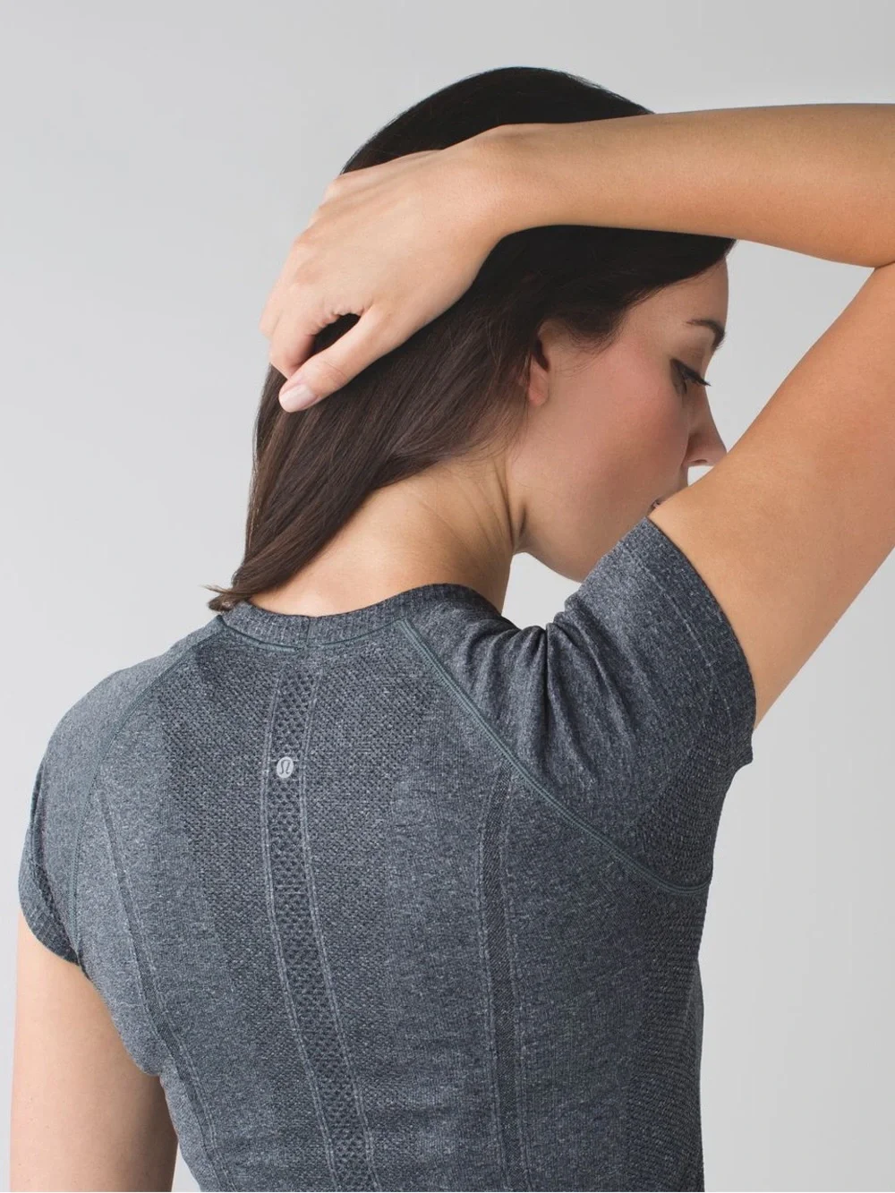 Lululemon Women’s Swiftly Tech Short Sleeve Scoop Tee Heathered Black Size 8